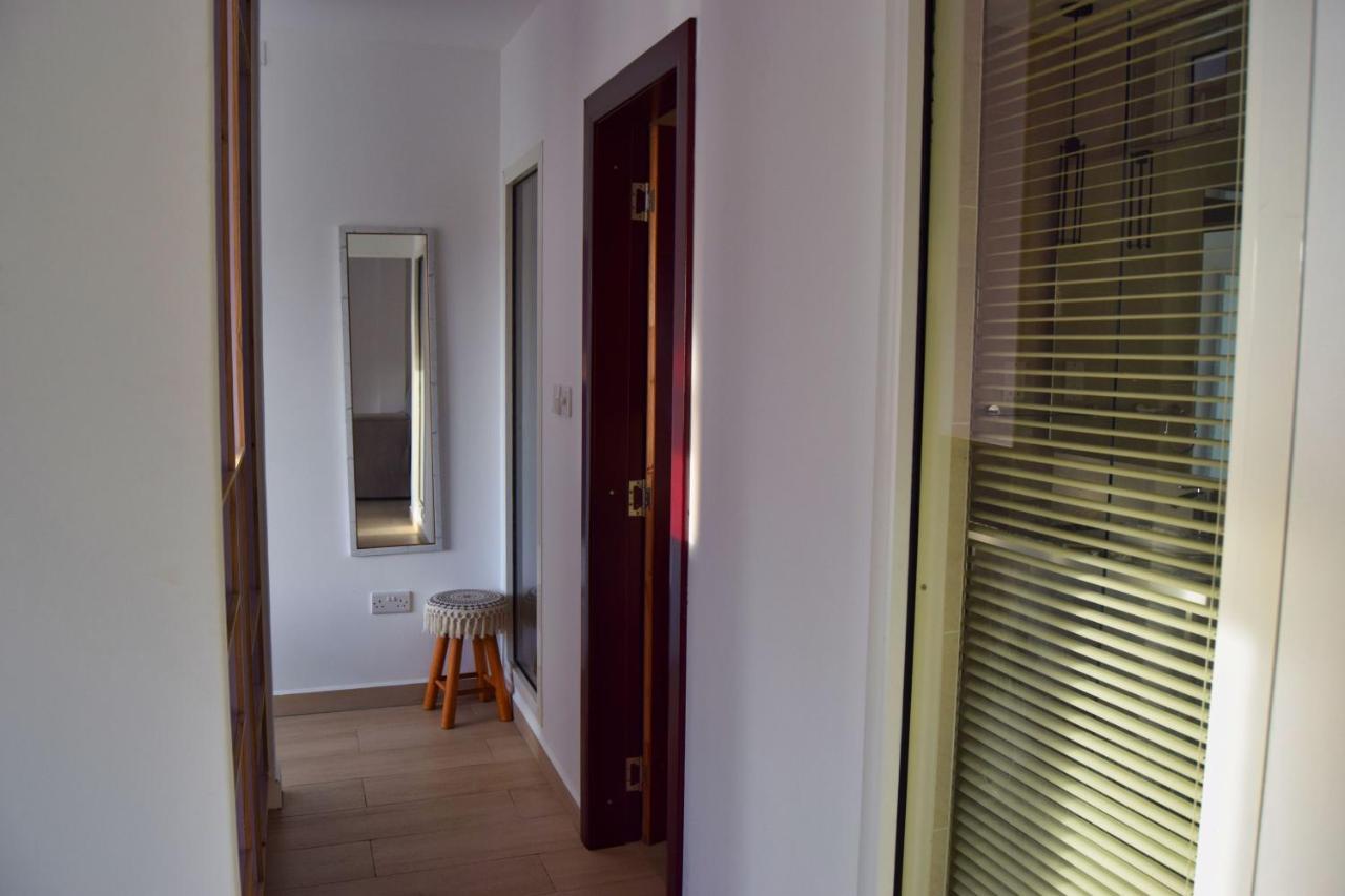 Venlia Apartment Victoria Luaran gambar