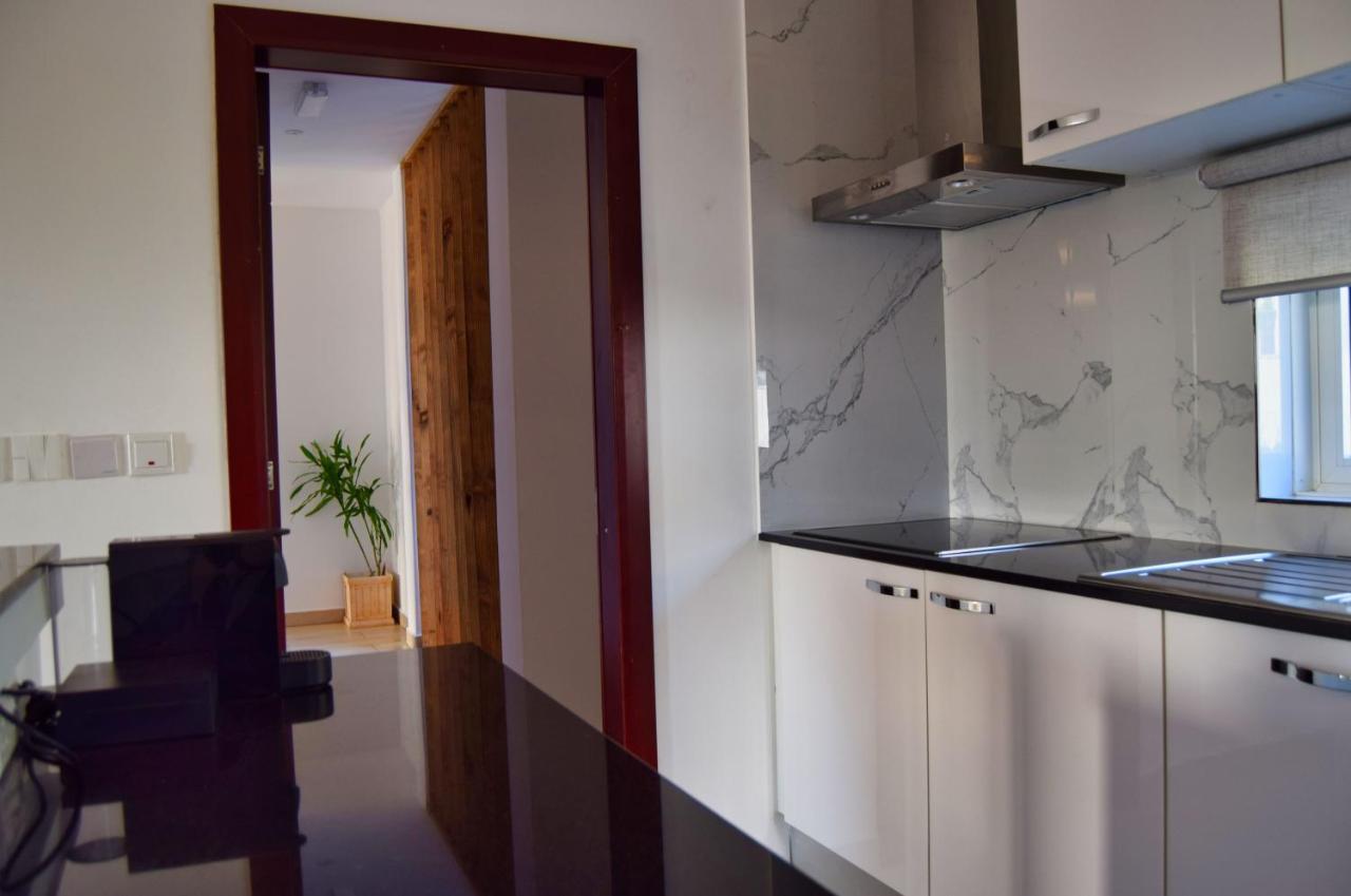 Venlia Apartment Victoria Luaran gambar