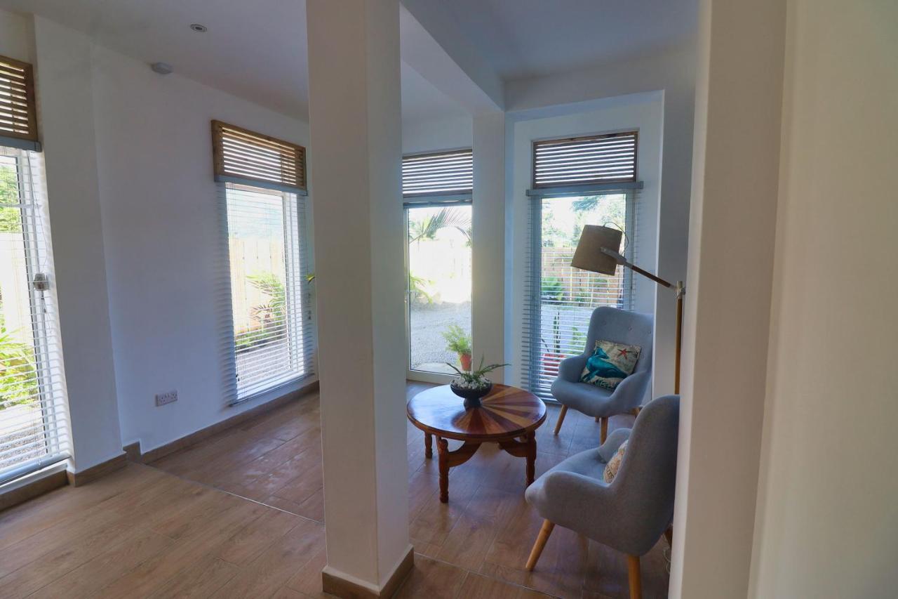 Venlia Apartment Victoria Luaran gambar