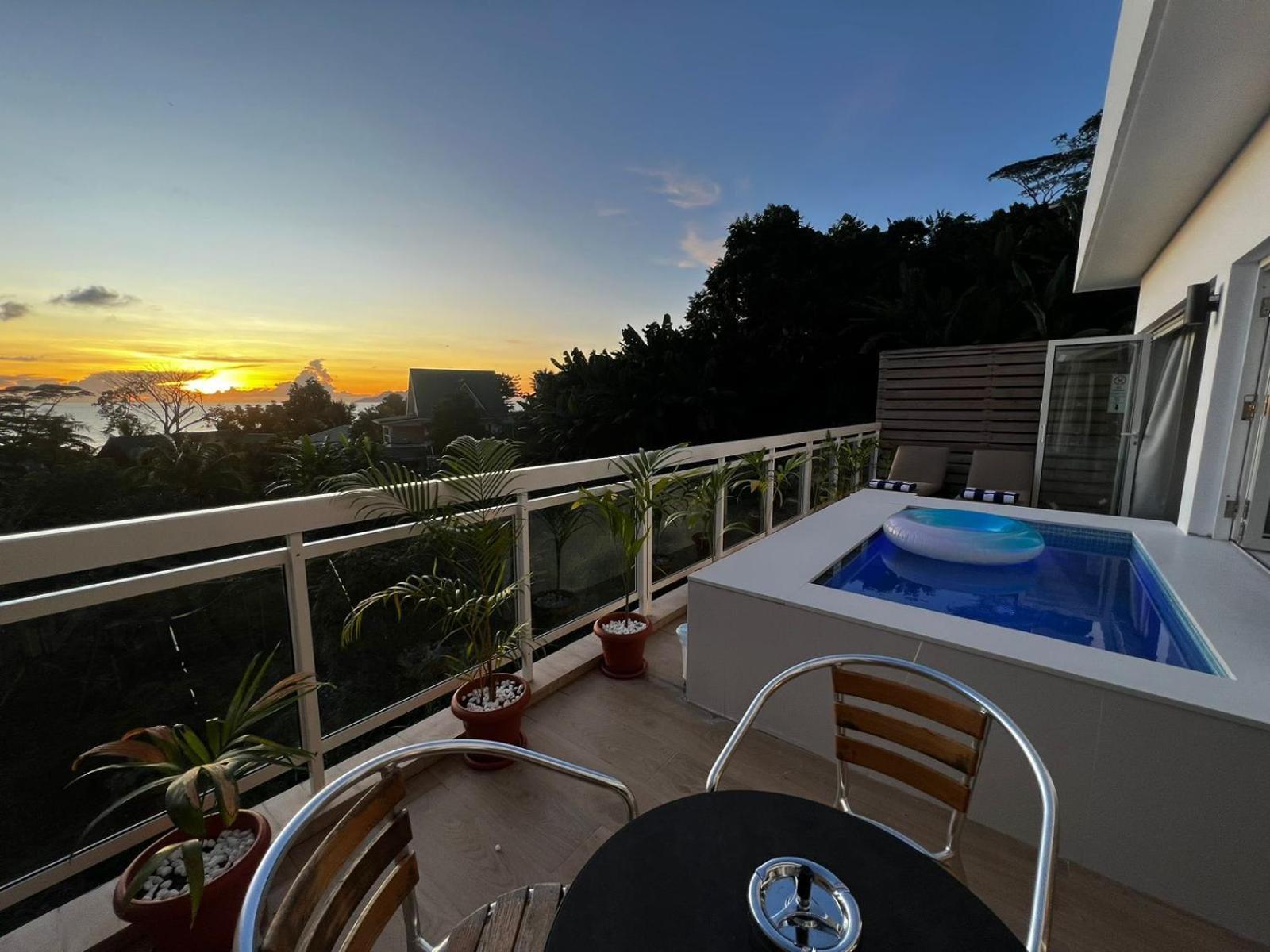 Venlia Apartment Victoria Luaran gambar
